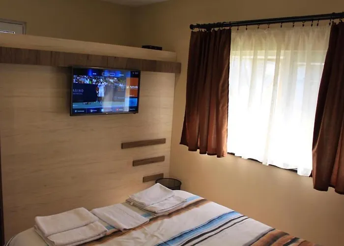 فندق مبيت وإفطار Blagojevic Morović