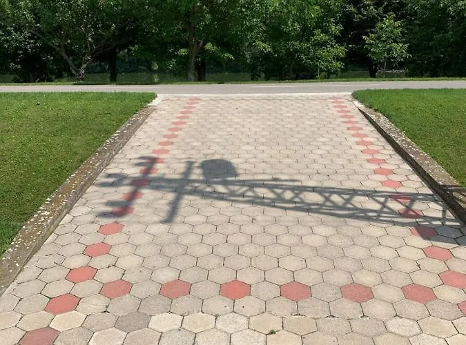 فندق مبيت وإفطار Blagojevic Morović